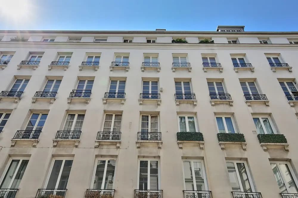 69 - Authentic Parisian Home - main photo