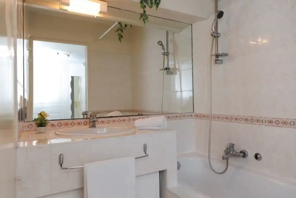 Suite Gloria - Five stars Holiday House - photo 8