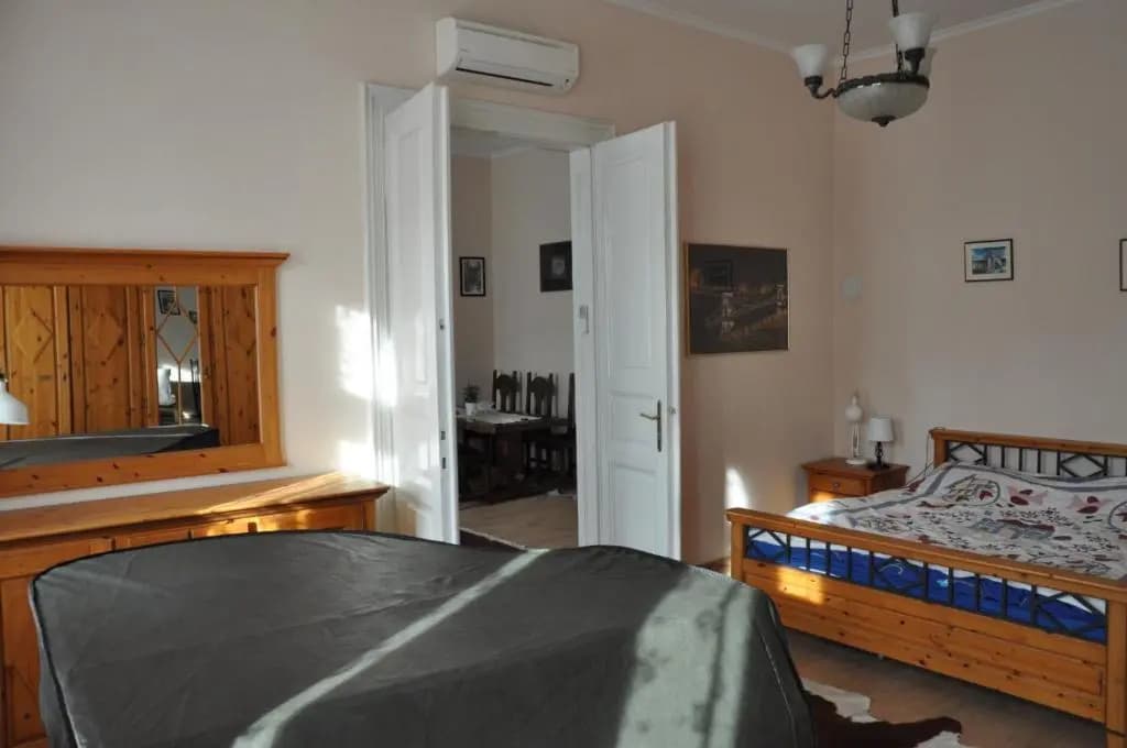Matyas House in the City Center - photo 2