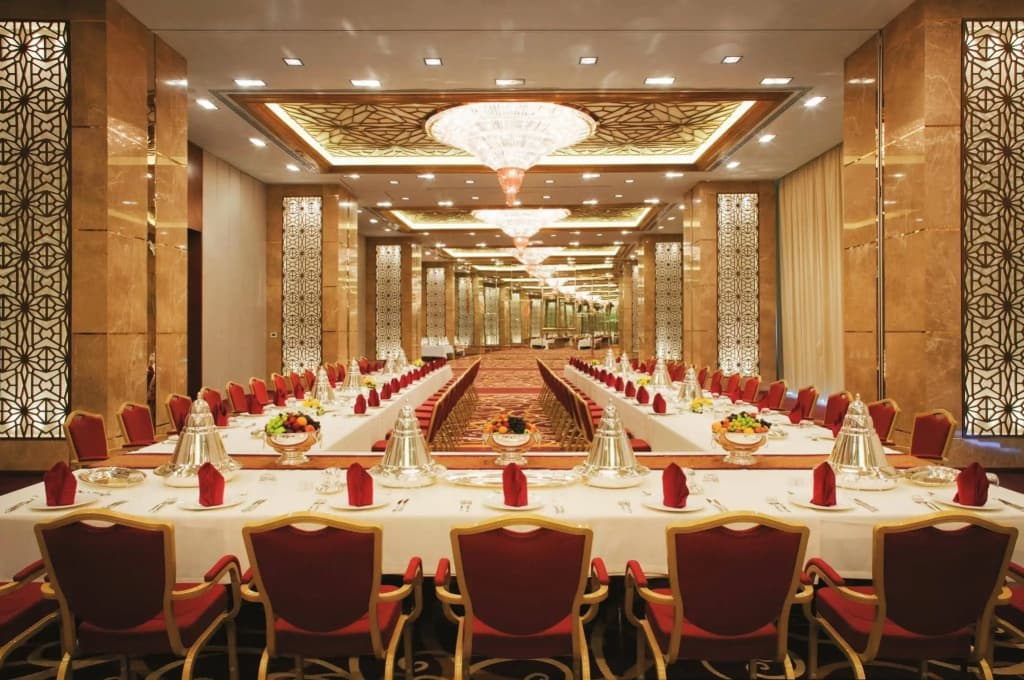 The Meydan Hotel Dubai - photo 8