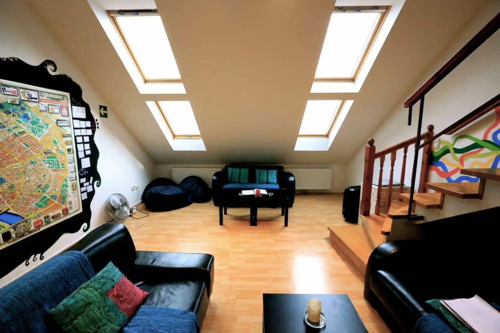 Penthouse Privates Hostel - photo 13
