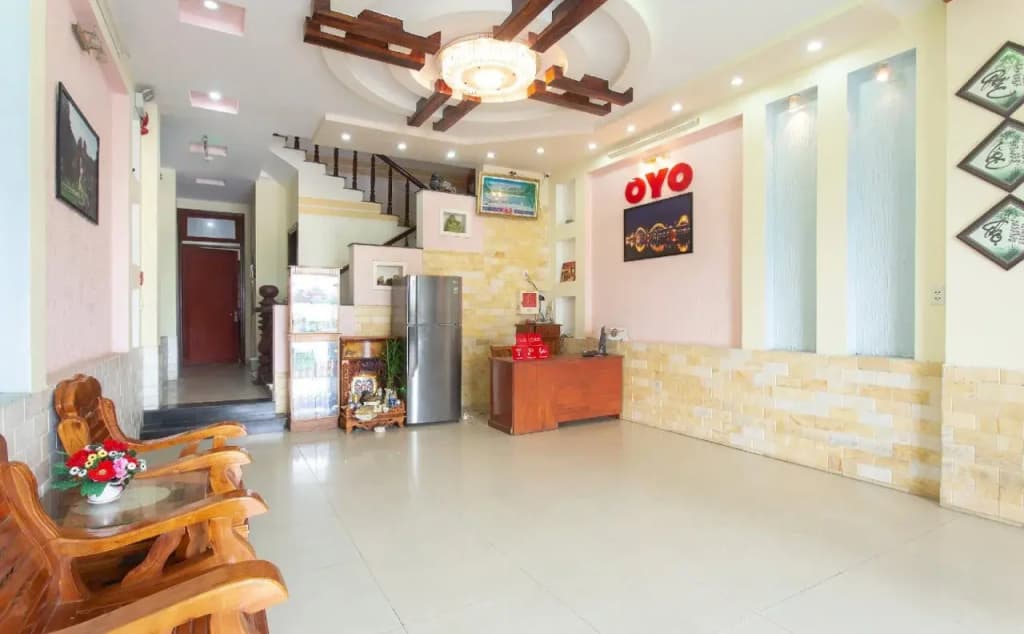 Phuong Hong Motel - photo 12