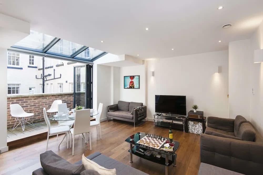 Bright Baker Street Apartment - AZS - photo 10