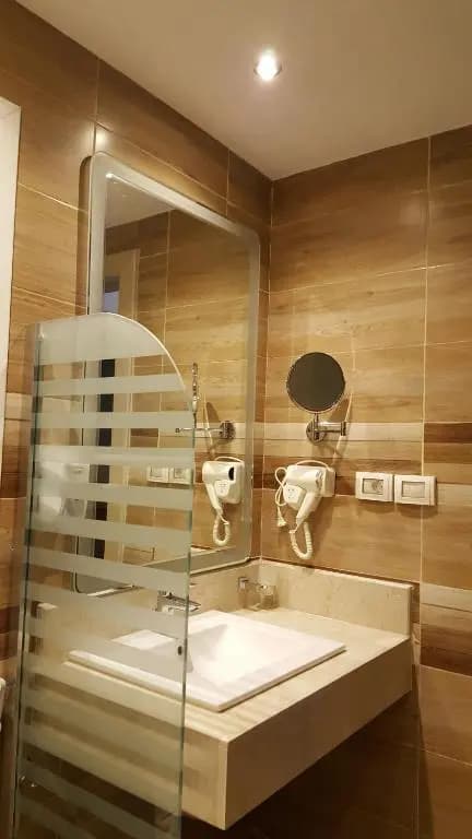 Sheraton Ocean 401 - No Pool Access - photo 8