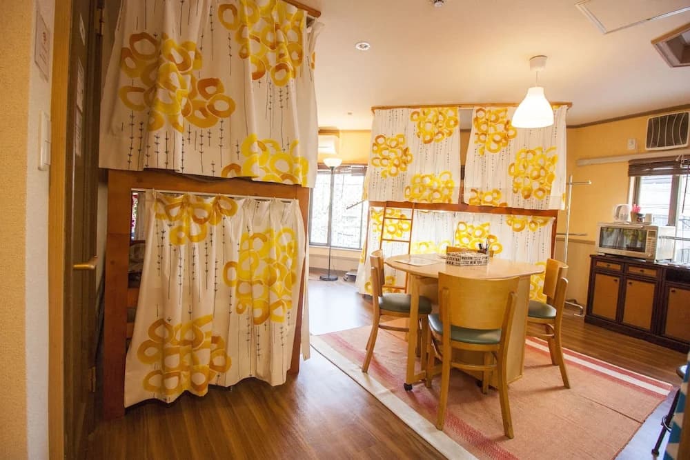 Honeycomb Hostel - photo 18