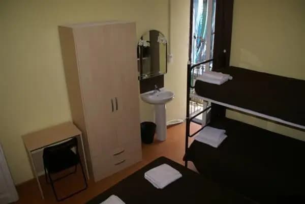 Hostal Albi - photo 5