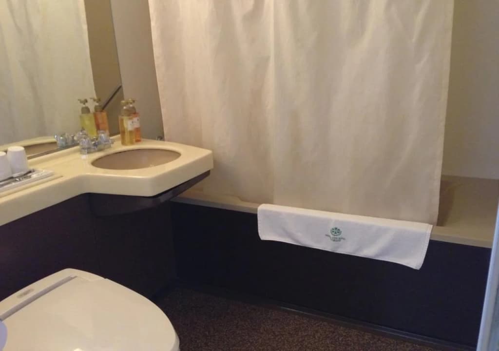 Osaka City Hotel Kyobashi - photo 9