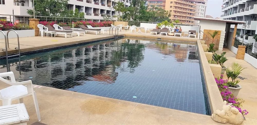 Plaza Residence Jomtien Beach - Large Studio Condo - photo 7