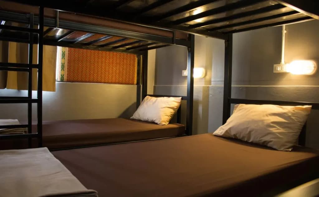 AMA Phuket Hostel - photo 4