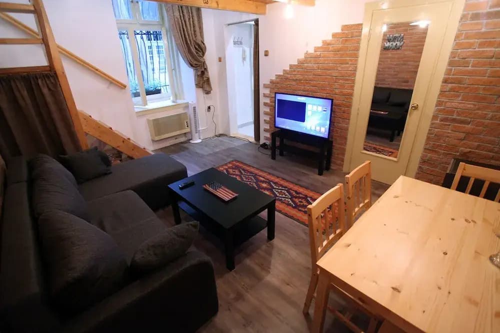Dfive Apartments - Colorful - photo 5
