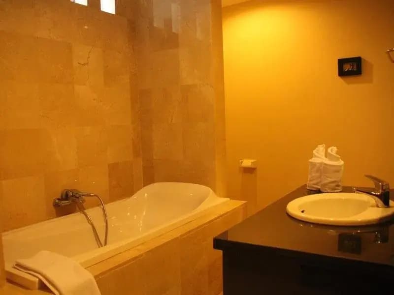 Bacenna Villa - photo 8