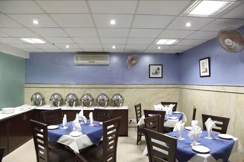 FabHotel Kingston - photo 17