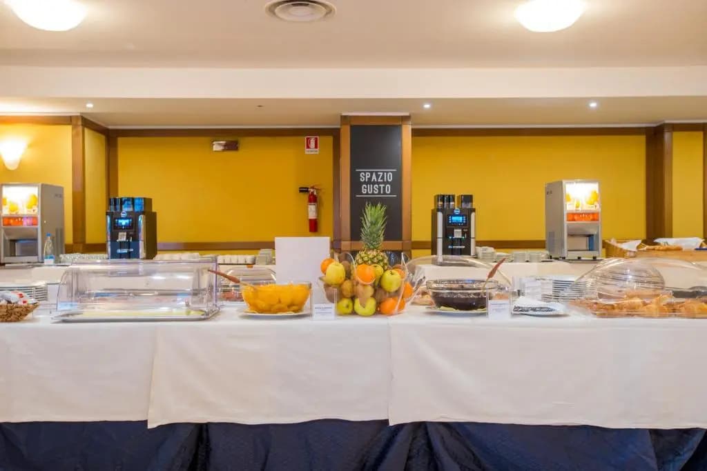 Hotel The Brand Roma - photo 12