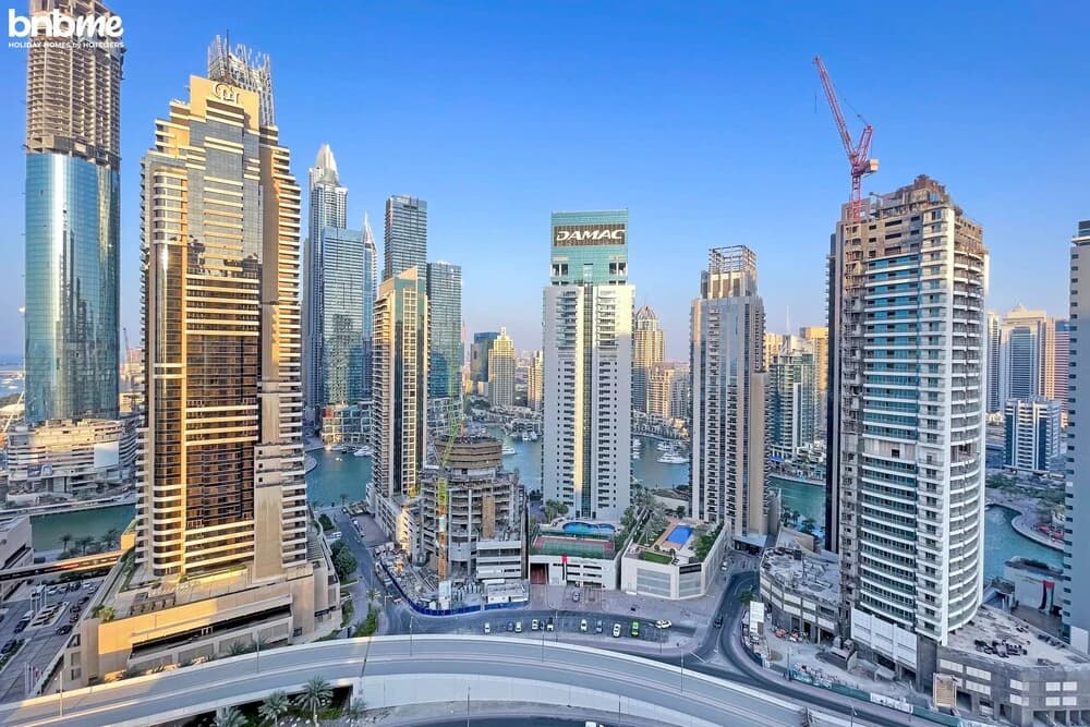 bnbme | SkyView Tower | 4 + Maids - photo 18