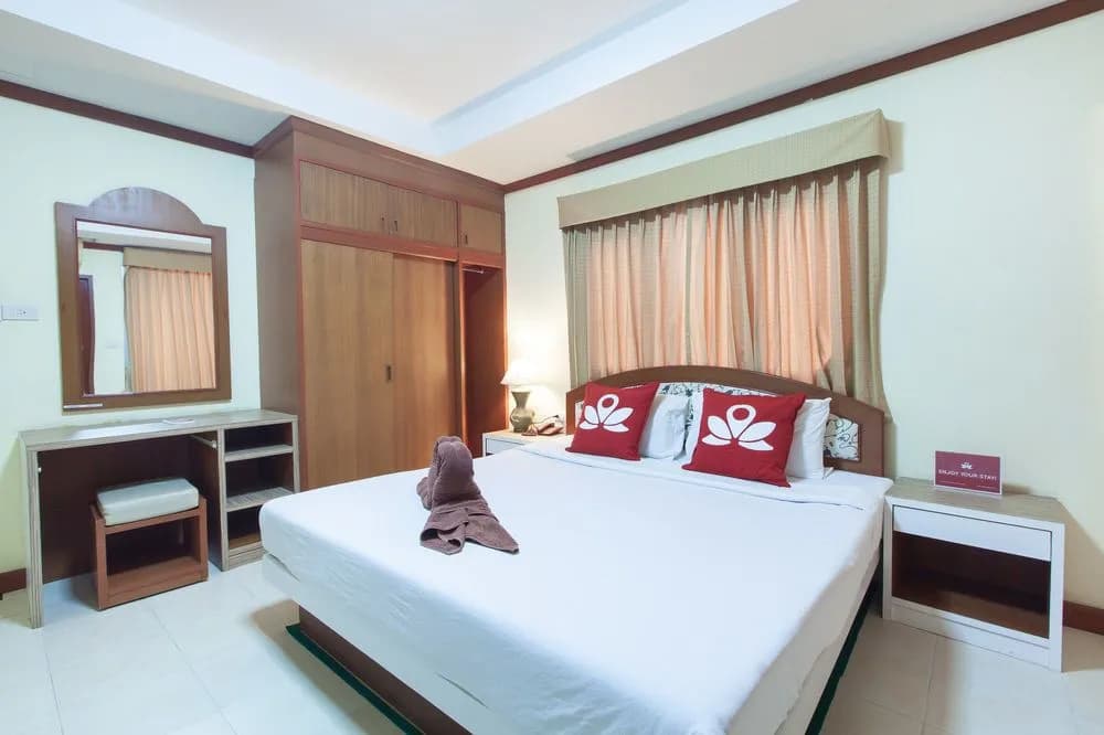 ZEN Rooms Rat-U-Thid 200 Phi Road - photo 18