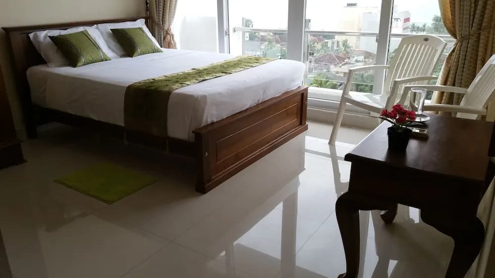 SeaView at Colombo - photo 19
