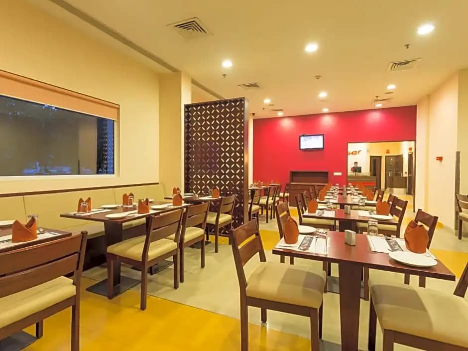 Ginger Hotel - Noida 63 - photo 8
