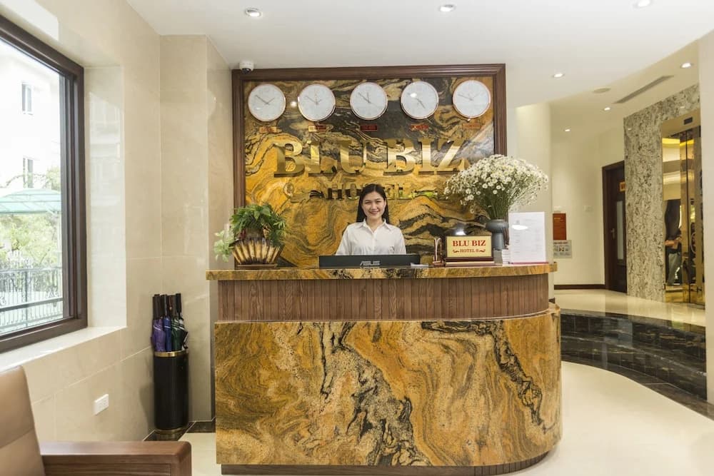 Blubiz Hotel 8 - photo 2