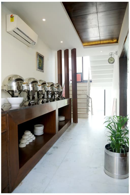 The R Blues Hotel - photo 17