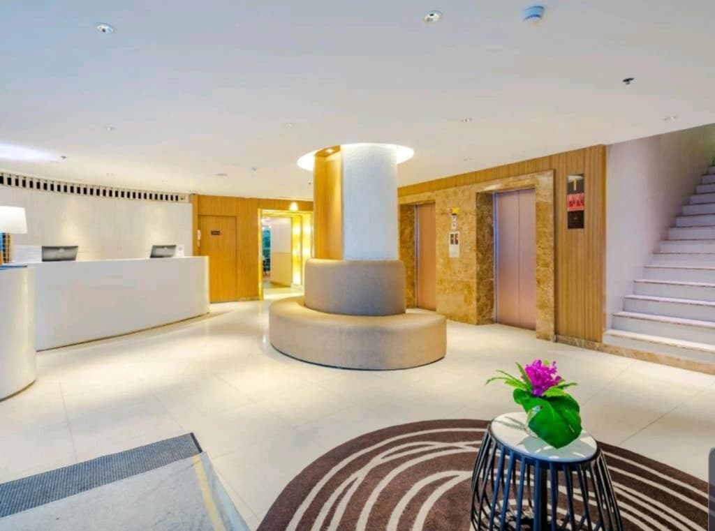 Citrus Sukhumvit 11 by Compass Hospitality Hotel - main photo