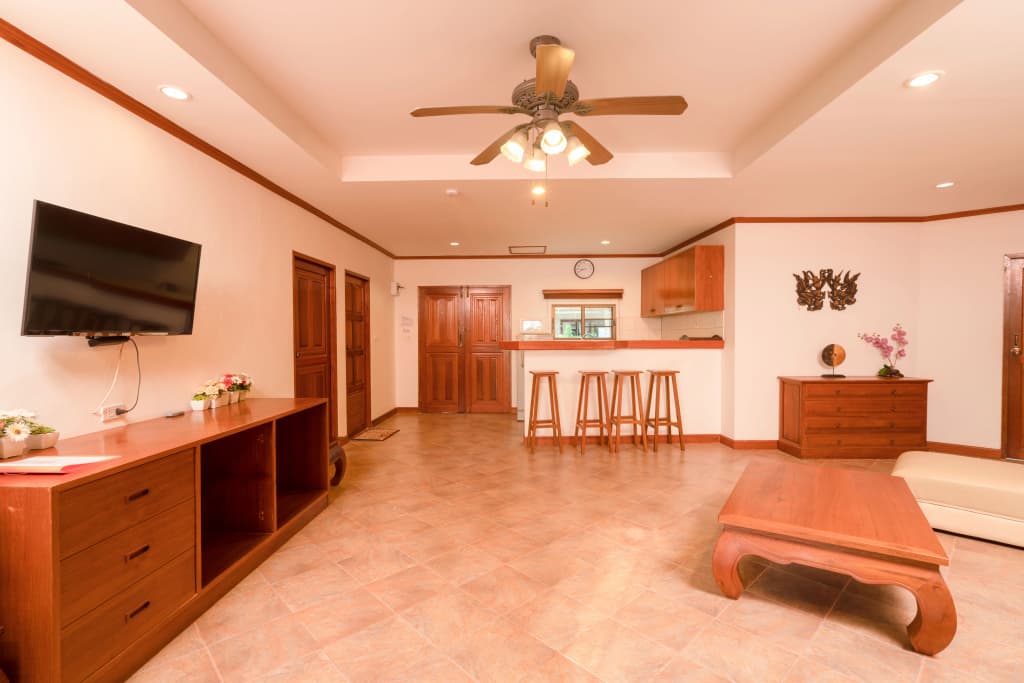 Sai Rougn Apartments - photo 20