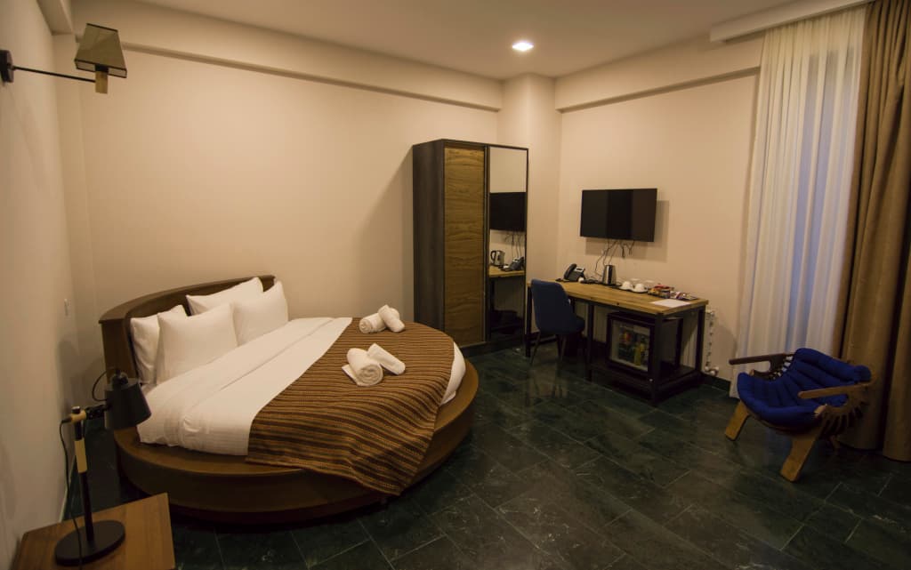 Boutique Biotel Hotel - photo 2