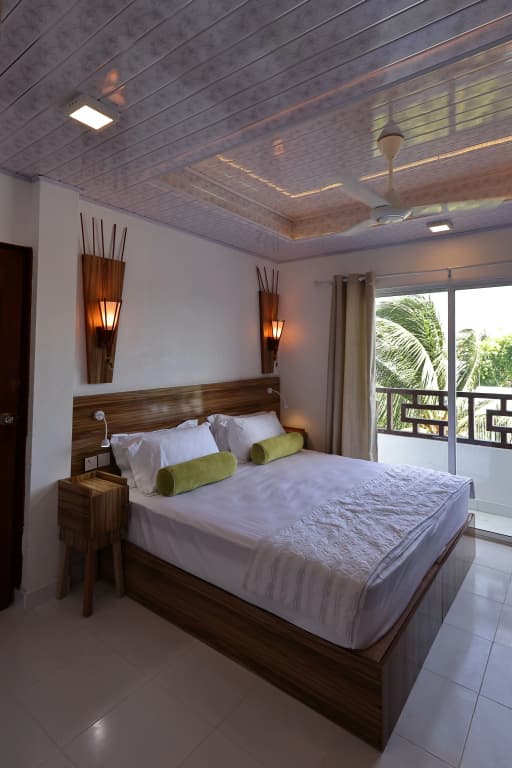 Batuta Maldives Fourson Guest house - main photo