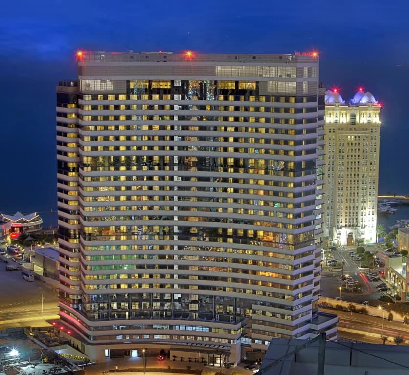 The Curve Hotel - photo 2