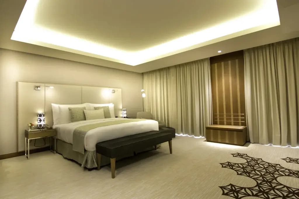 Grand Millennium Muscat Hotel - photo 3
