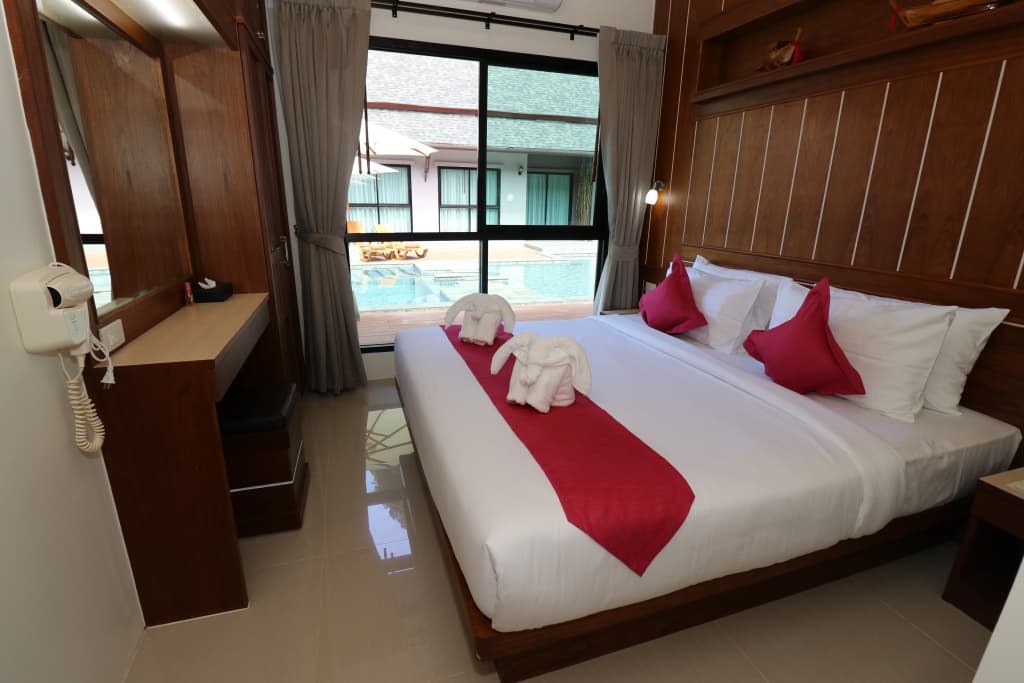 The Scene Cliff View Villas Hotel - photo 28