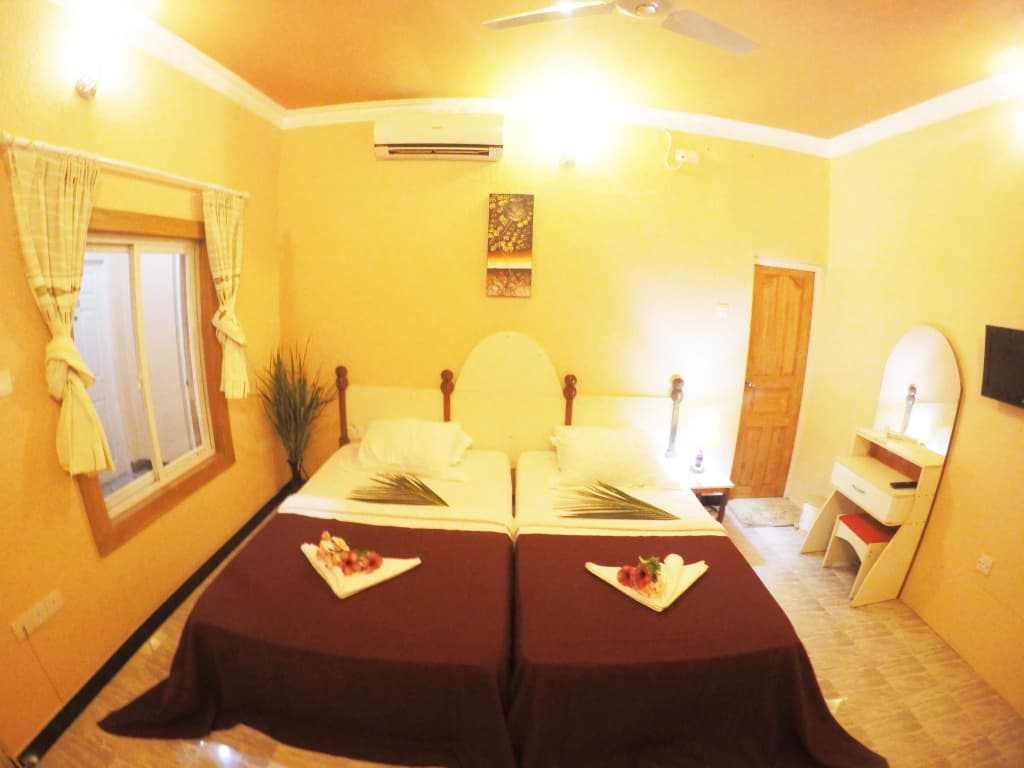 Wavoe Inn Guest House - photo 13