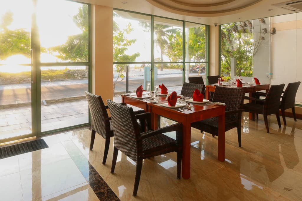 Season Holidays Maldives Guest House - photo 18