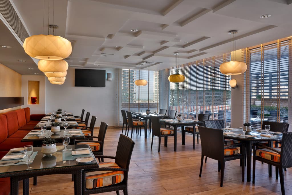 La Suite Dubai Hotel & Apartments Operated by Minor Hotels - photo 4