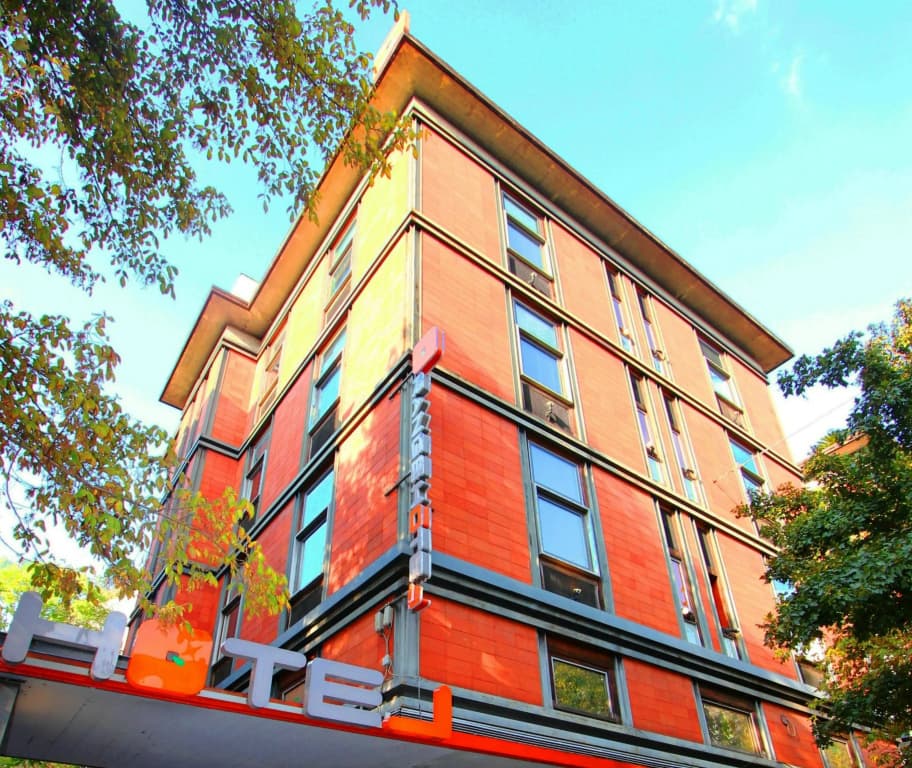 Orange Hotel - photo 20