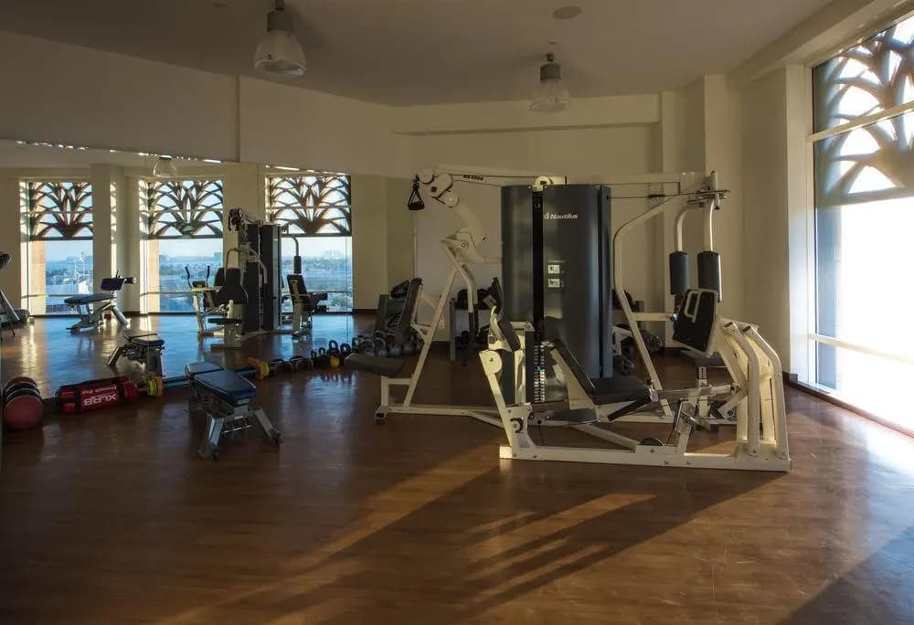 La Suite Dubai Hotel & Apartments Operated by Minor Hotels - photo 2