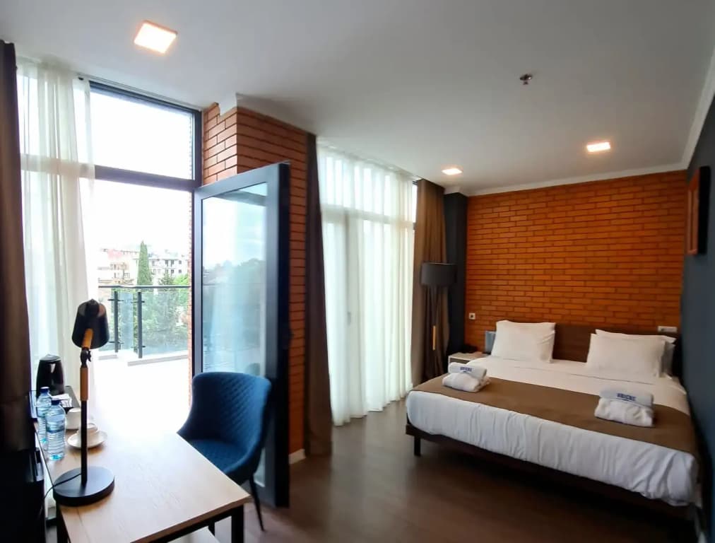 Bricks Hotel - photo 32