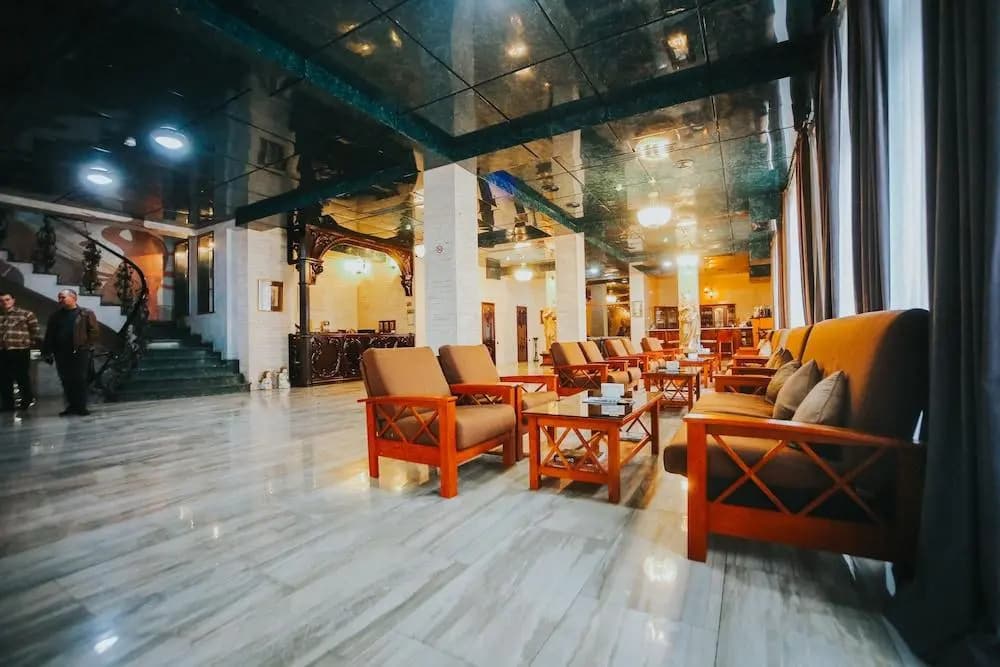 Wine Palace Hotel - photo 4