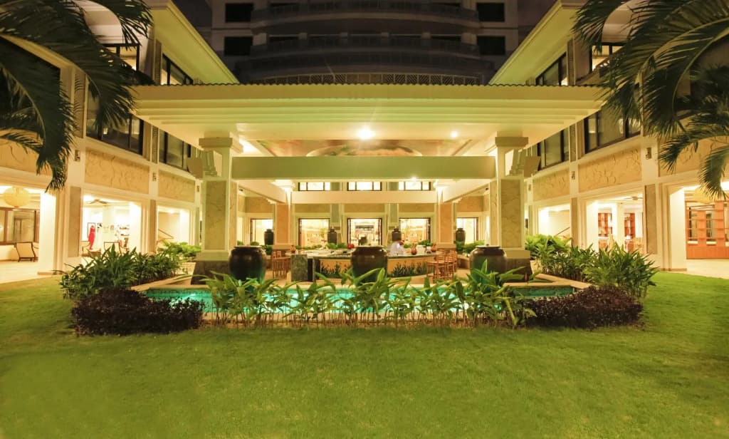 Olalani Resort Hotel And Condotel - photo 26