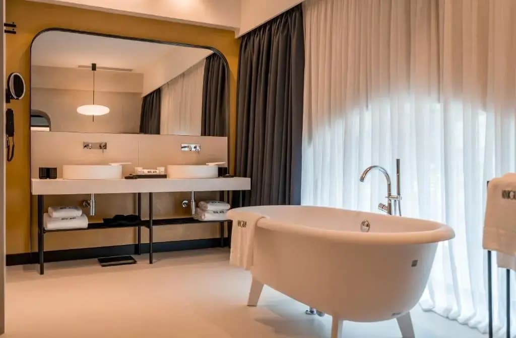 Monograph Hotel (by Travel Agency) - photo 21