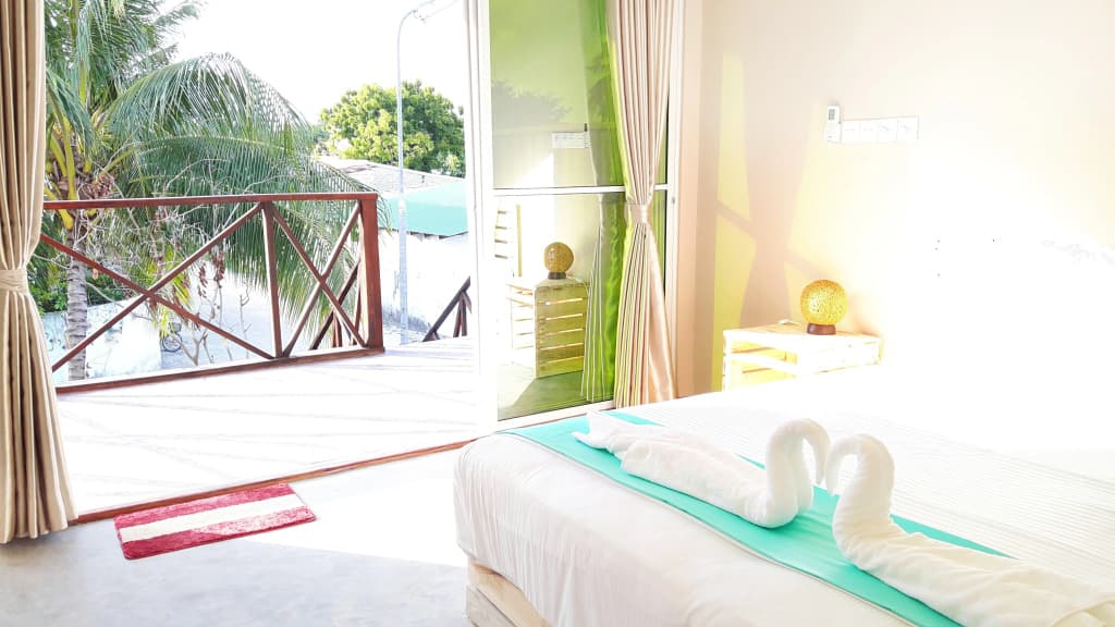Amvoj Maldives Thulusdhoo Guest House - photo 4