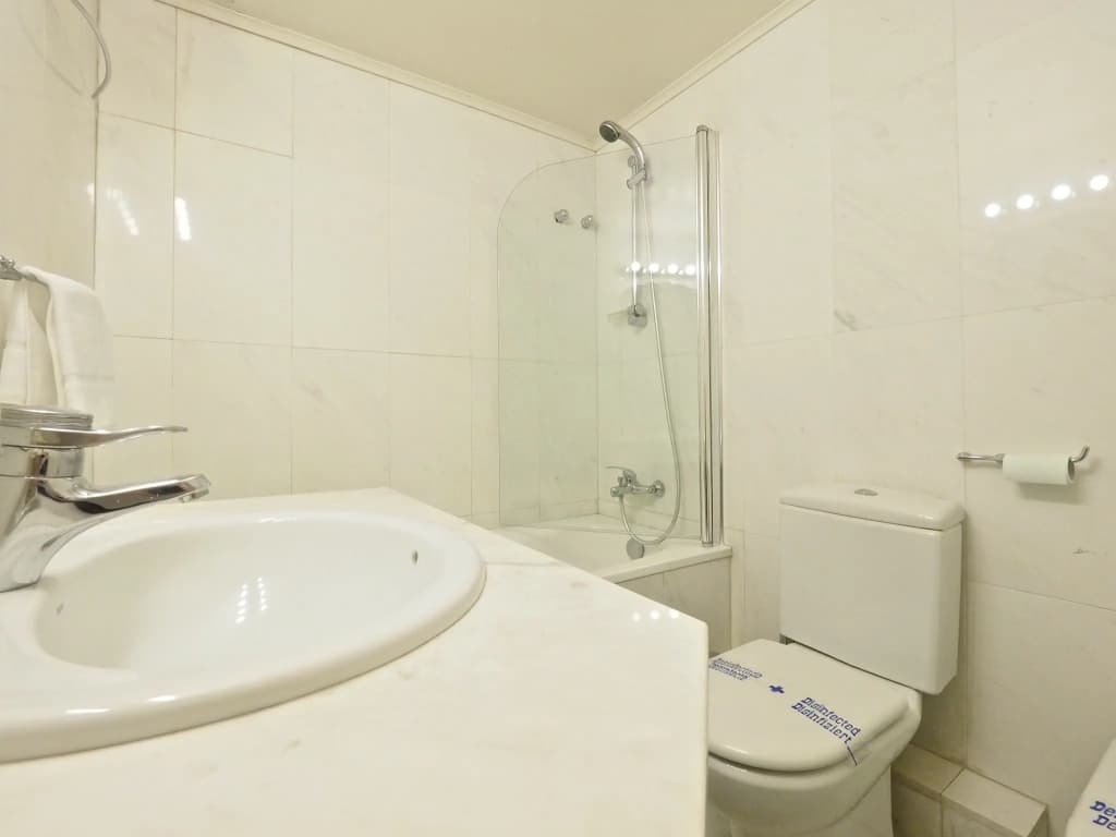 Suites 4Days Paseo de Gracia Design Apartments - photo 8