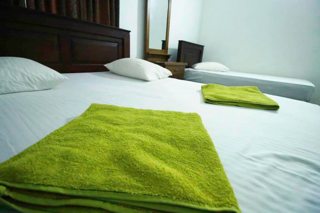 Yoho Solid Polhengoda Hotel - photo 12