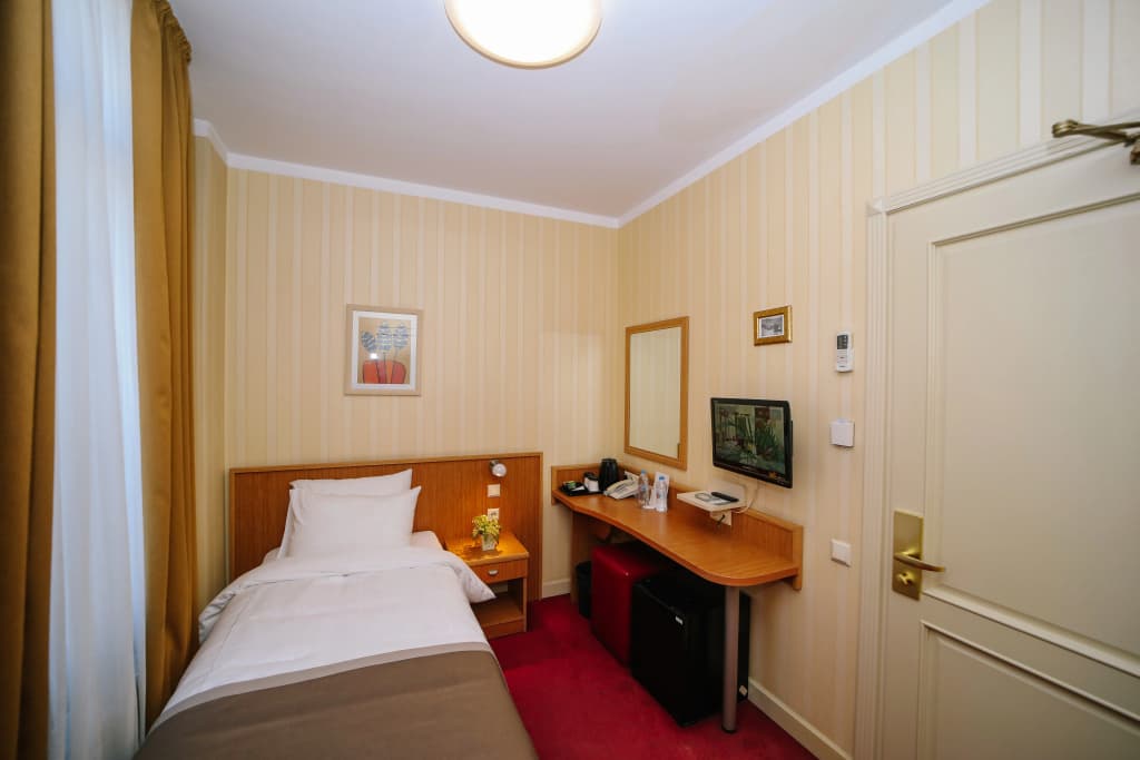 Sharden Villa Hotel - photo 28