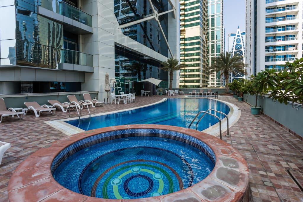 Higuests Vacation Homes - Indigo Tower - photo 4