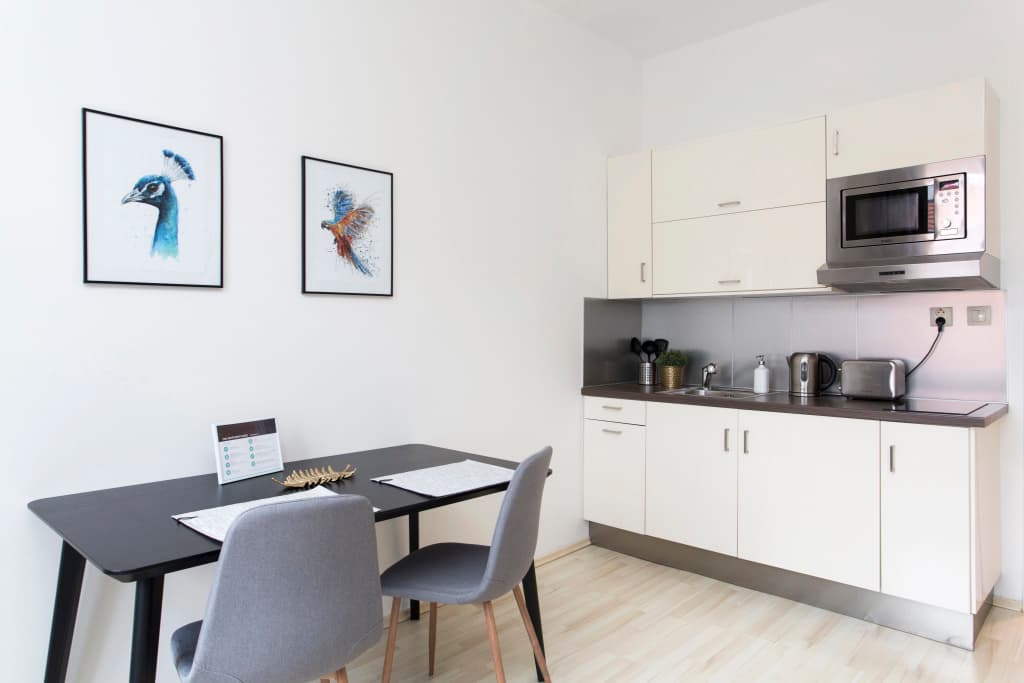 Kahn Apartments - photo 4