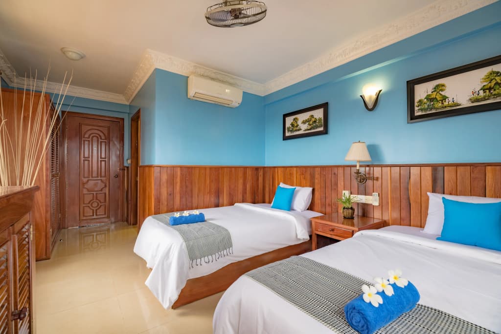 The Siem Reap Chilled Backpacker Hostel - photo 44
