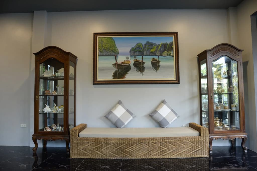 The Scene Cliff View Villas Hotel - photo 3