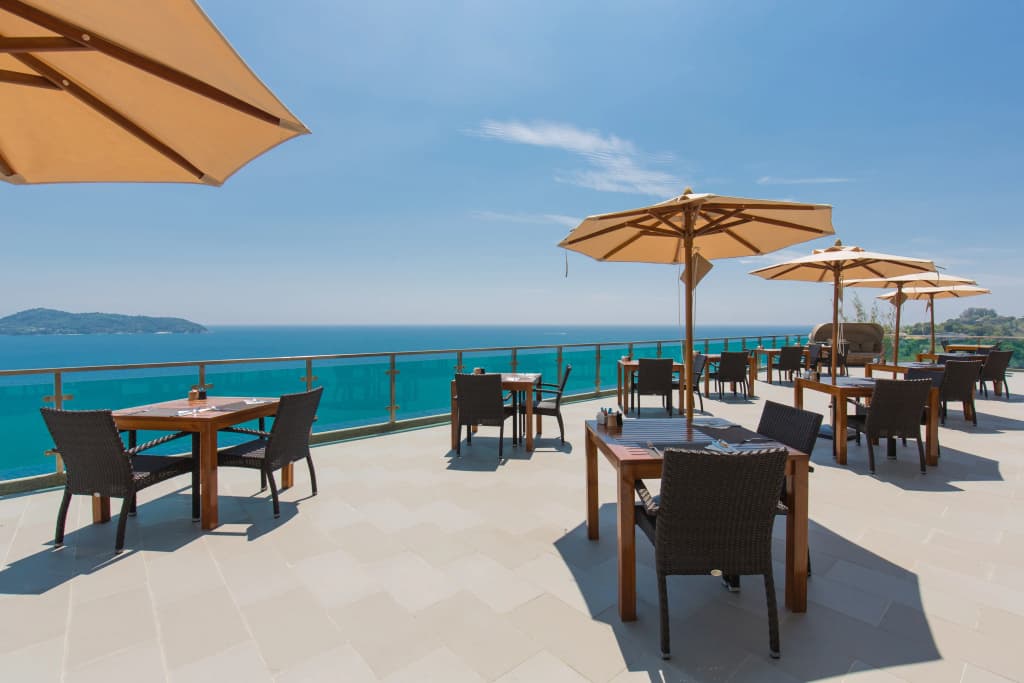 Wyndham Grand Phuket Kalim Bay Hotel - photo 10