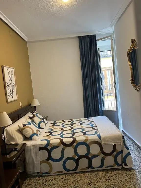 Hostal Sonsoles Madrid Centro - photo 10