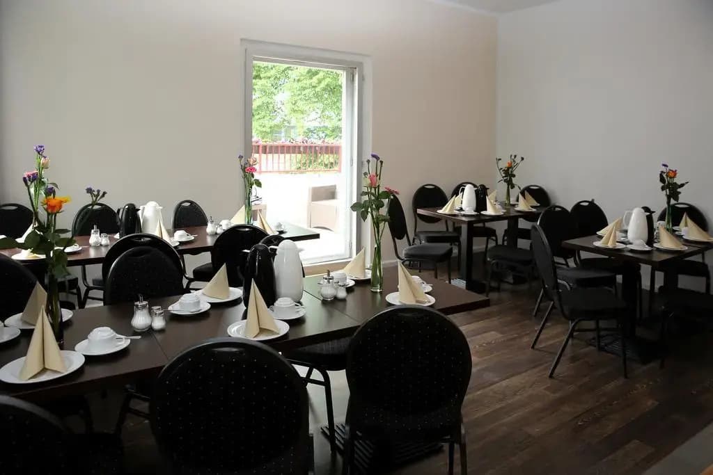 Big City Hostel - photo 10